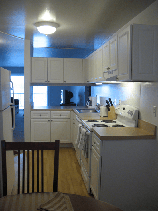 Photos and videos of Crystal Lake Apartments in Pontiac, Michigan